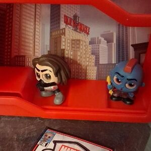 DOORABLES MARVEL FIGURES